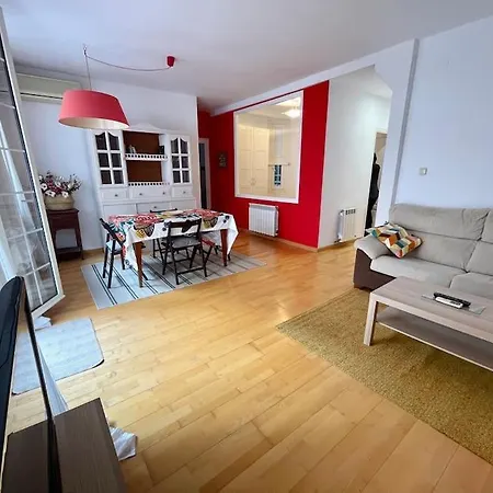 Acogedor En Apartamento *